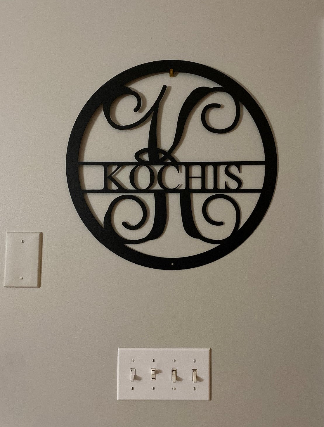 Vine Name Monogram 30" Diameter & 36" Diameter